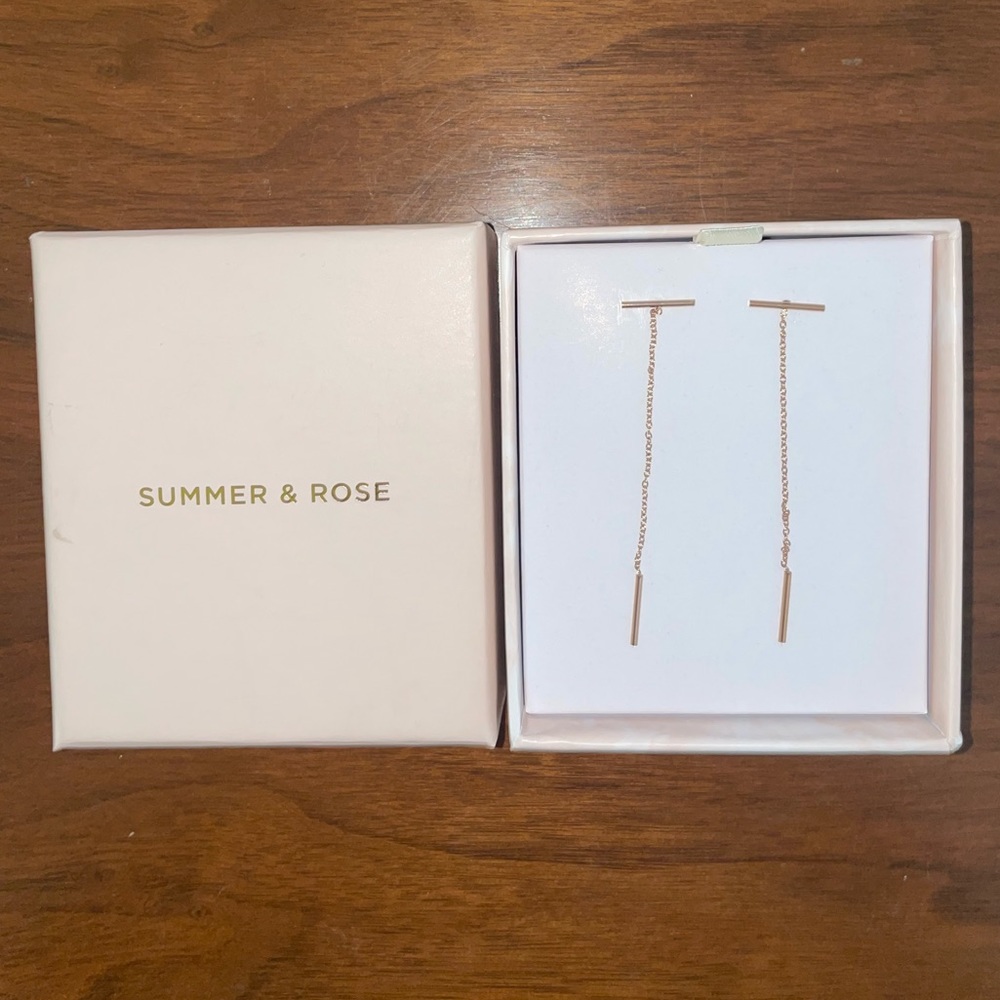 Summer & Rose Bar Chain Earrings